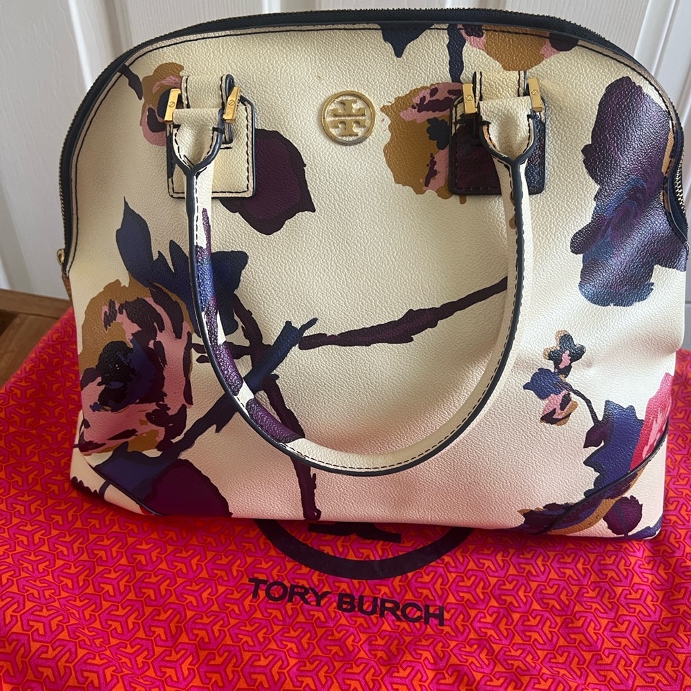 Tory Burch Robinson Alpine Snow Floral
Dome Satchel Bag
